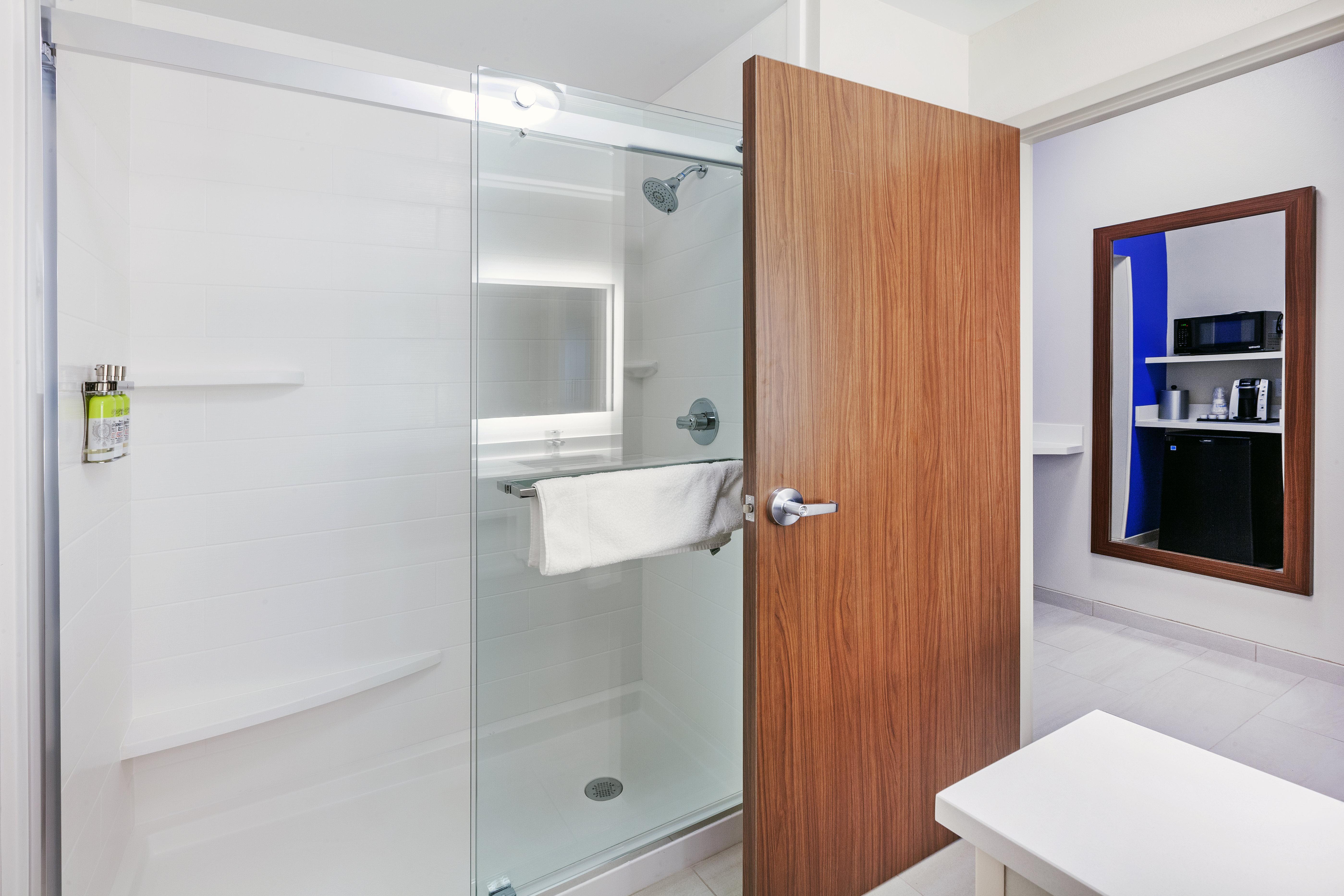 Holiday Inn Express & Suites - Tulsa Northeast - Owasso By Ihg Buitenkant foto