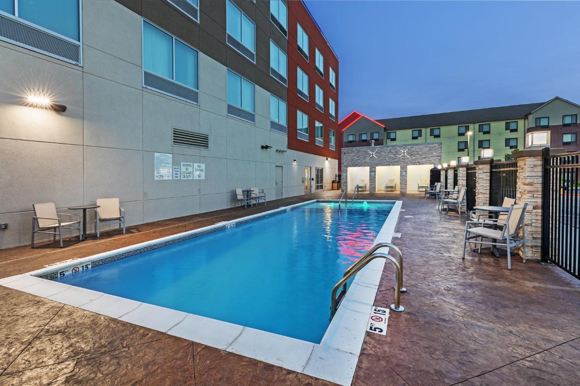 Holiday Inn Express & Suites - Tulsa Northeast - Owasso By Ihg Buitenkant foto